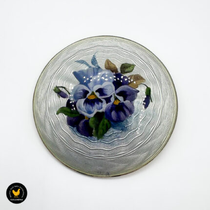 Brosje i sølv med emalje - Hjortdahl