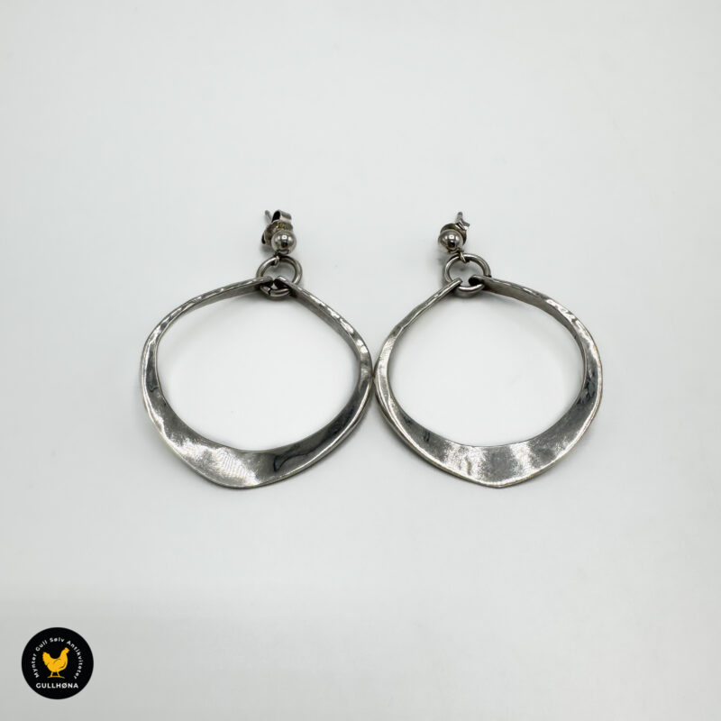 PLUS Fredrikstad Norway Designs Anna Greta Eker øredobber