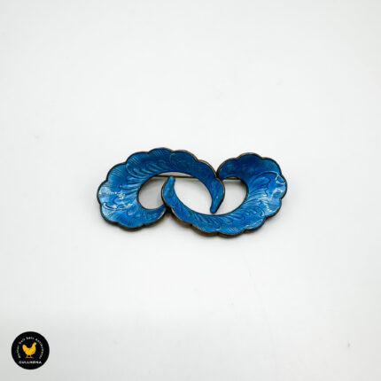 Ivar T. Holth brosje lyseblå emalje design