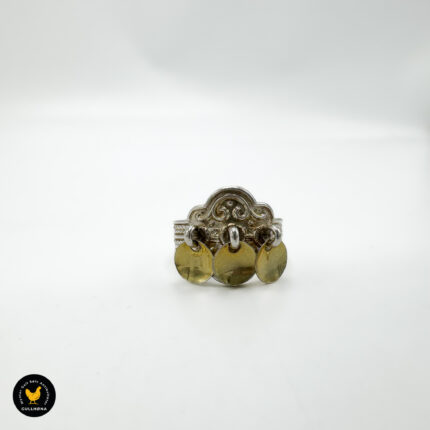 Ring med hengelauv til bunad