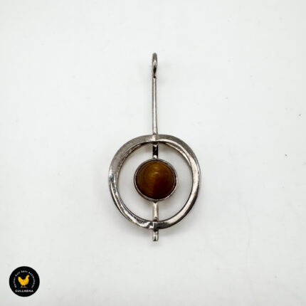 Anheng i sølv med rav - Elis Kauppi