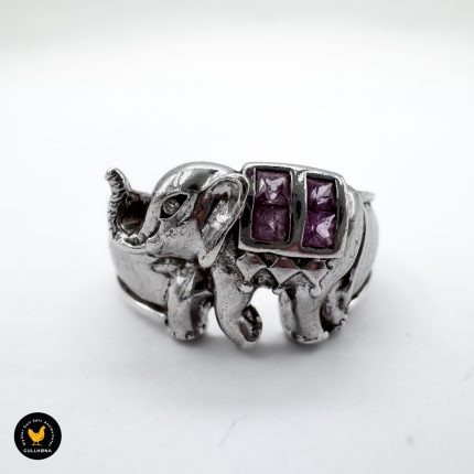 Ring i sølv med elefant-motiv